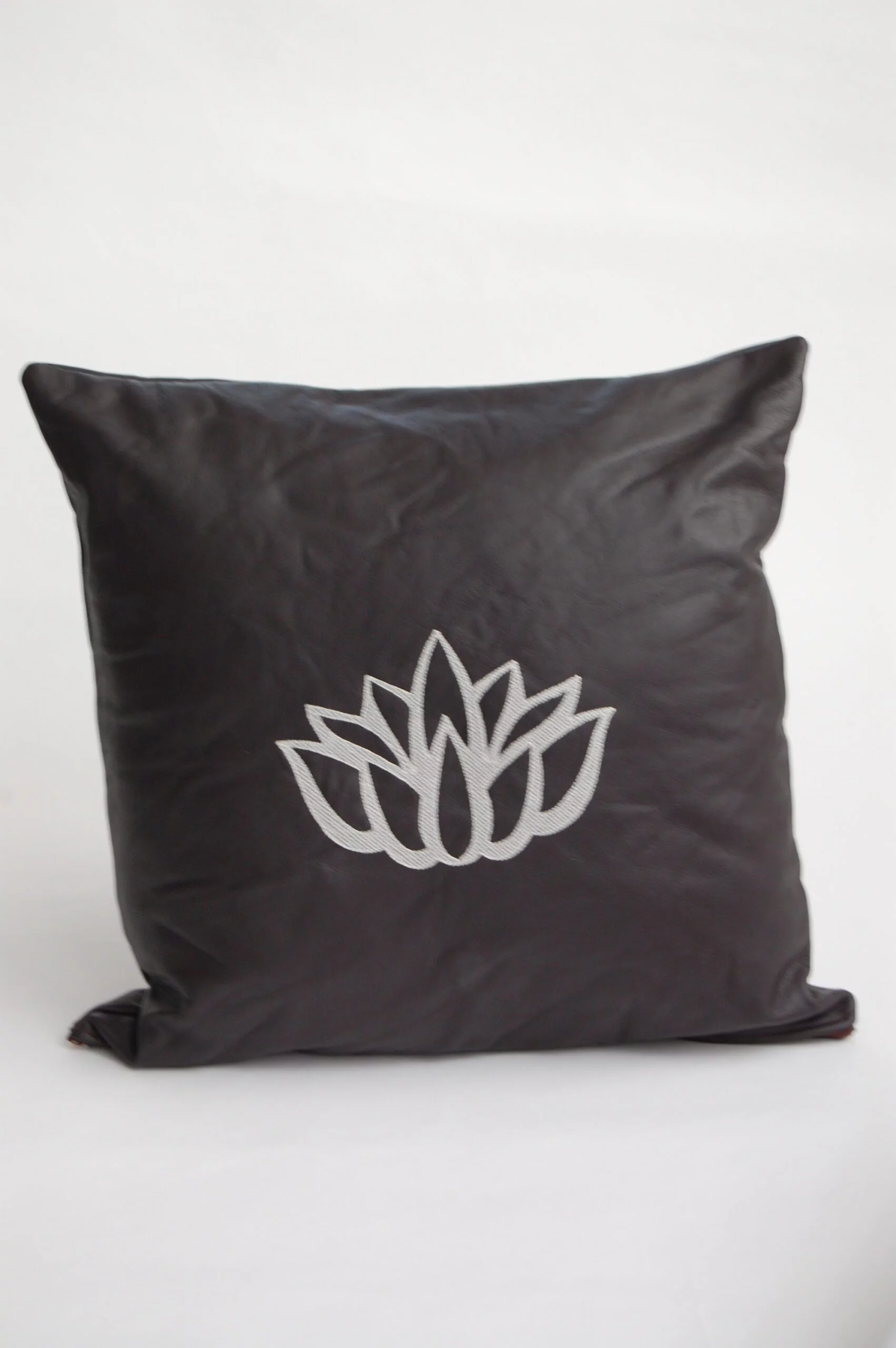 Coussin Lotus – Image 3